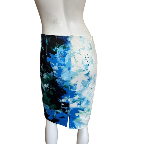 T Tahari Blue Green Black Pencil Skirt From Bloomingdale's sz 4 NWT orig. $98 - Picture 3 of 10